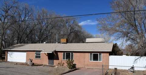 2617 BLAKE Road SW, Albuquerque, NM 87105