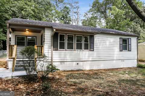 1796 Elaine, Decatur, GA 30035