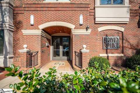 155 Riverplace #106, Greenville, SC 29601