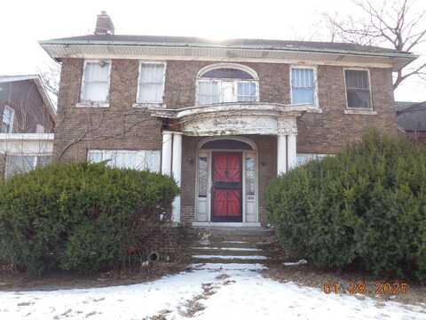 1825 W 7th Avenue, Gary, IN 46404