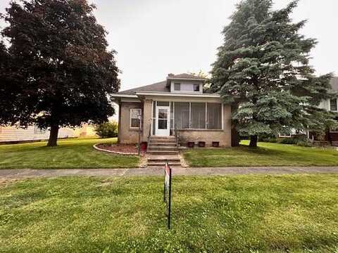 304 N Jefferson Street, Brook, IN 47922