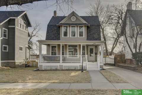 4811 Davenport Street, Omaha, NE 68132