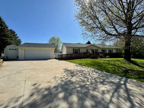 281 Mirror Drive, Jerome, MI 49249
