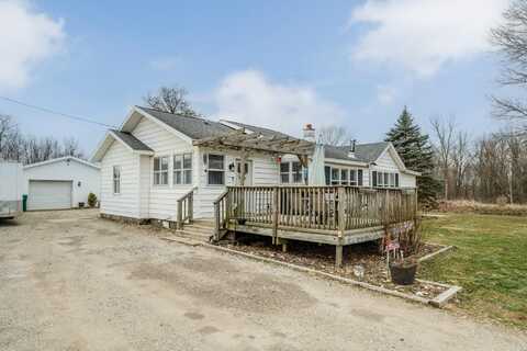 18514 Pardee Road, Galien, MI 49113