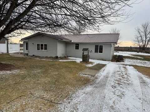 11074 Wyman Road, Blanchard, MI 49310