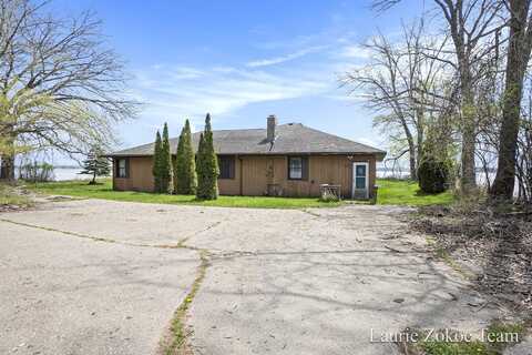 351 Maple Court, Muskegon, MI 49445