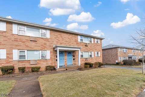 38-09 Dobrin Ct, Fair Lawn, NJ 07410