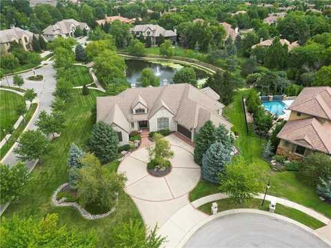 13903 Mohawk Road, Leawood, KS 66224