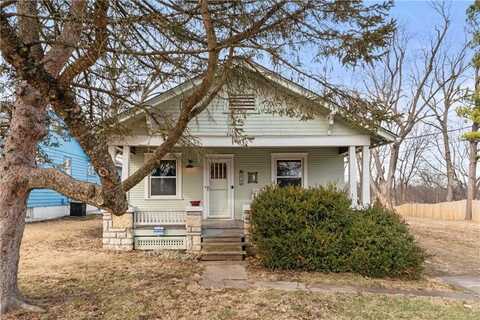 2740 N 38th Street, Kansas City, KS 66104