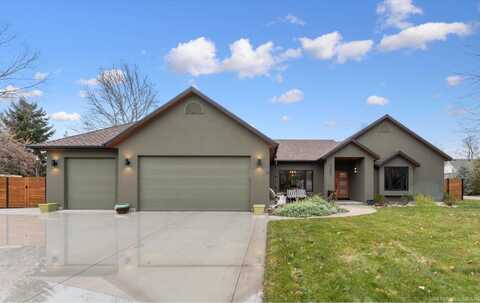 9485 W River Beach Ln, Garden City, ID 83714