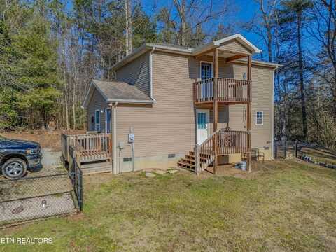 137 Apple Tree Drive, Oliver Springs, TN 37840