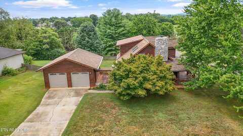 2313 Riverside Drive, Maryville, TN 37804