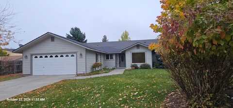 2633 Sari Drive, Klamath Falls, OR 97601