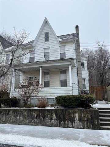 209 East South Street, Slatington, PA 18080