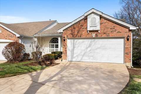 538 Coventry Trail Lane, Maryland Heights, MO 63043