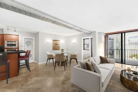 1901 Brickell Ave, Miami, FL 33129