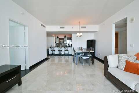 951 Brickell Ave, Miami, FL 33131