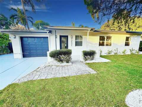 3531 NW 1st Ct, Lauderhill, FL 33311