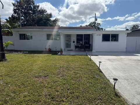 6944 SW 10th Ct, Pembroke Pines, FL 33023