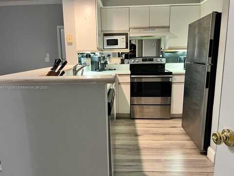 3145 NE 184th St, Aventura, FL 33160