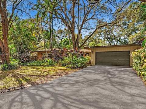 5850 SW 37th Ave, Dania Beach, FL 33312