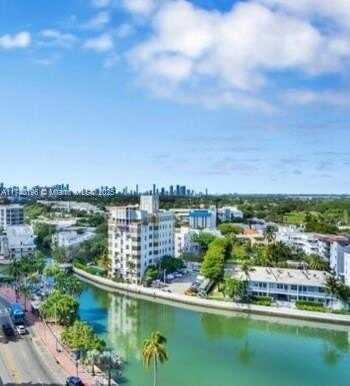 2457 Collins Ave, Miami Beach, FL 33140