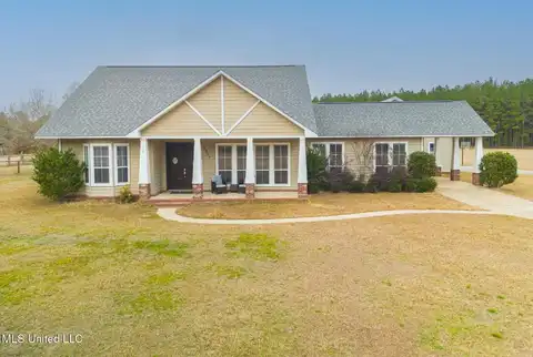 8817 Rivers End Road, Moss Point, MS 39562