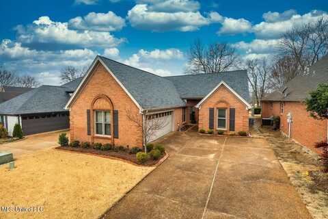 6480 Masters Drive, Olive Branch, MS 38654