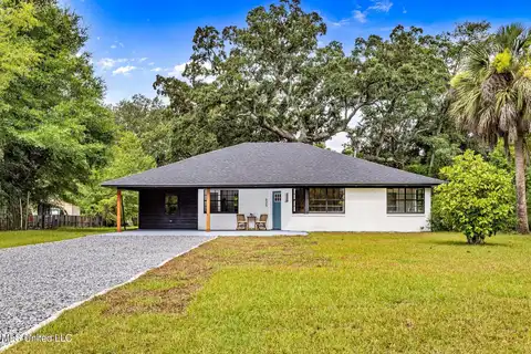 625 Loposser Avenue, Gulfport, MS 39507