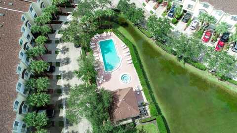 102 BRENT CIRCLE, OLDSMAR, FL 34677