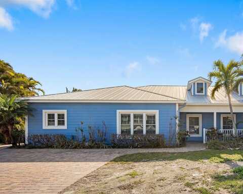 215 75TH STREET, HOLMES BEACH, FL 34217