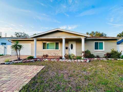 8139 38TH AVENUE N, Saint Petersburg, FL 33710