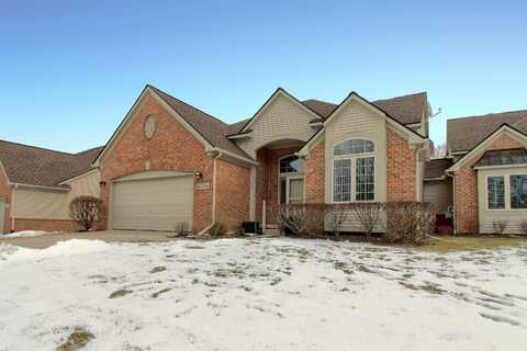 6096 Lochmore, Commerce Township, MI 48382