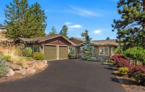 3241 NW Fairway Heights Drive, Bend, OR 97703