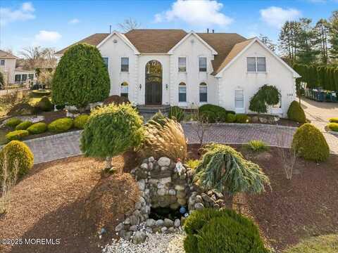 130 Country View Drive, Freehold, NJ 07728