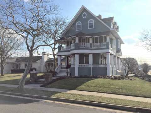 135 Lincoln Avenue, Avon by the Sea, NJ 07717