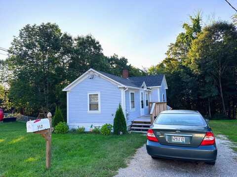 117 Gagne Street, Lewiston, ME 04240