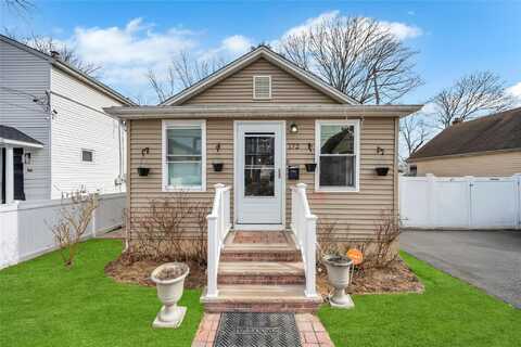 172 Holland Avenue, Elmont, NY 11003