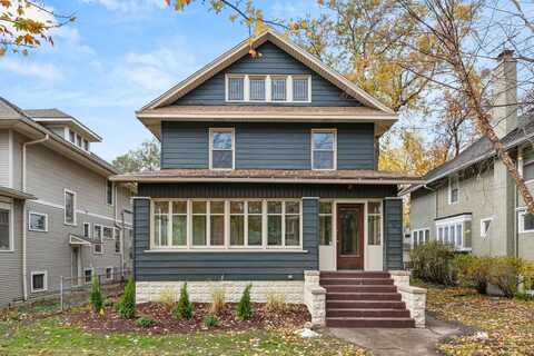 819 S Kenilworth Avenue, Oak Park, IL 60304