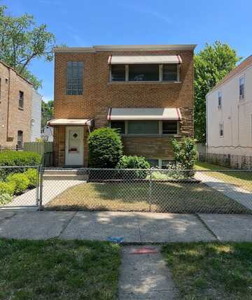 3851 N Whipple Street, Chicago, IL 60618