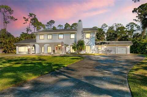 130 1st, NAPLES, FL 34120