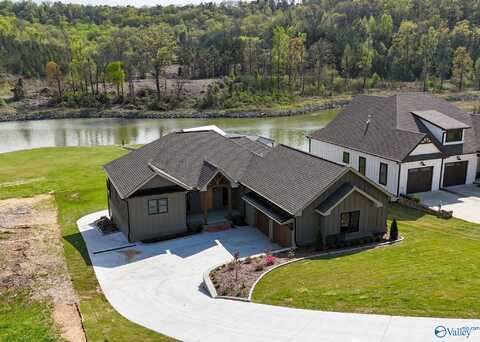 3787 Colonial Drive, Guntersville, AL 35976