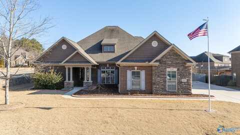 4812 Pinebrook Court, Owens Cross Roads, AL 35763