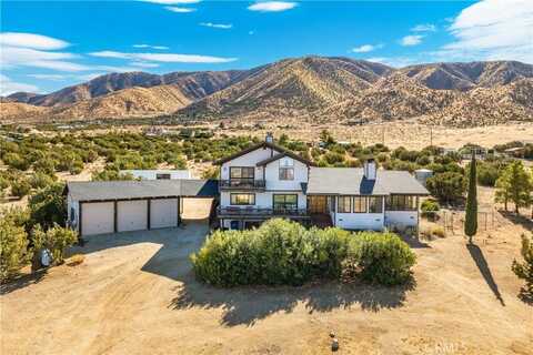 10520 Cima Mesa Road, Juniper Hills, CA 93543