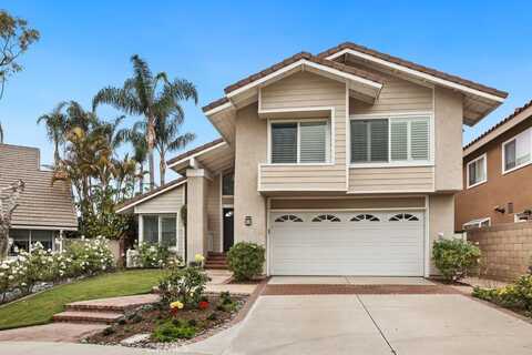 4 Glorieta W, Irvine, CA 92620