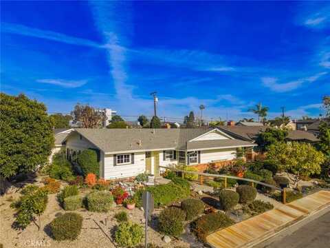 456 16th Place, Costa Mesa, CA 92627