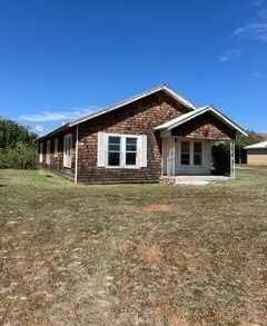 307 W North 2nd, Roby, TX 79543