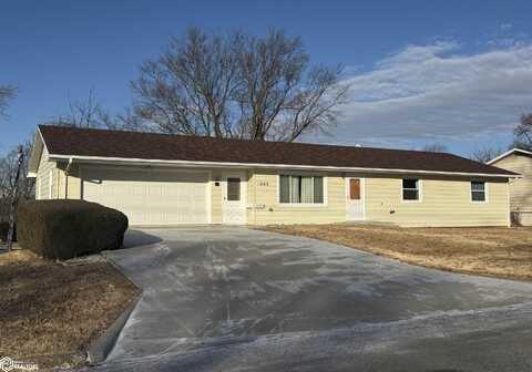 1002 N Vine, Creston, IA 50801