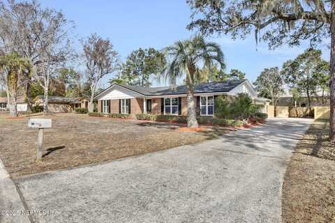 252 DILLON Drive, Orange Park, FL 32073