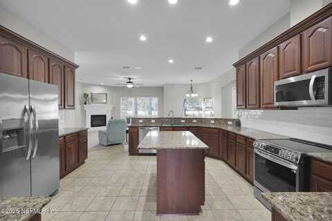 1819 WILD DUNES Circle, Orange Park, FL 32065